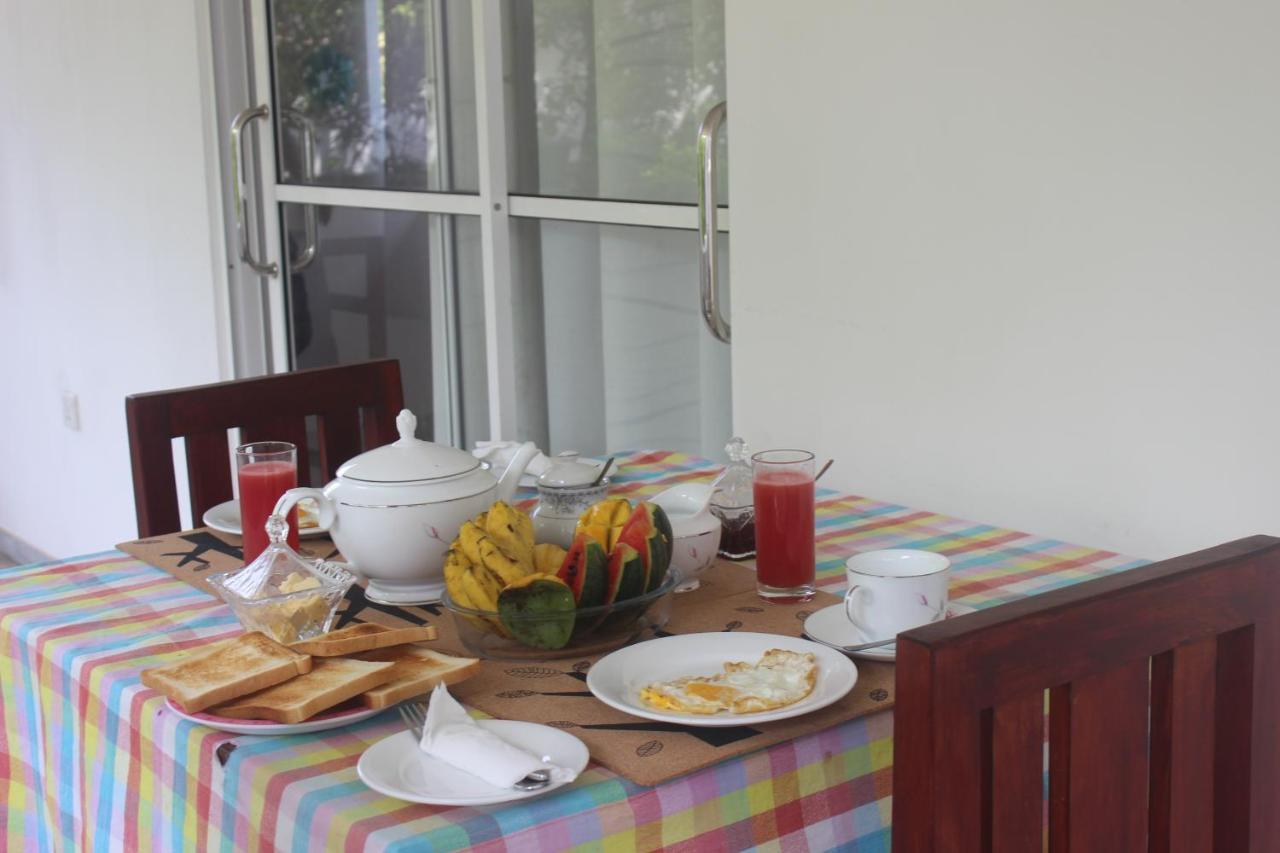 Palm Garden Guest House Galle Buitenkant foto